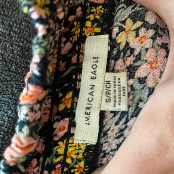 American Eagle Floral Skirt - Picture 3 of 3
